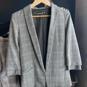 INTENTIONALLY BLANK Gray Plaid Blazer